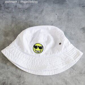 Let's Kids | White Small Toddler Bucket Hat